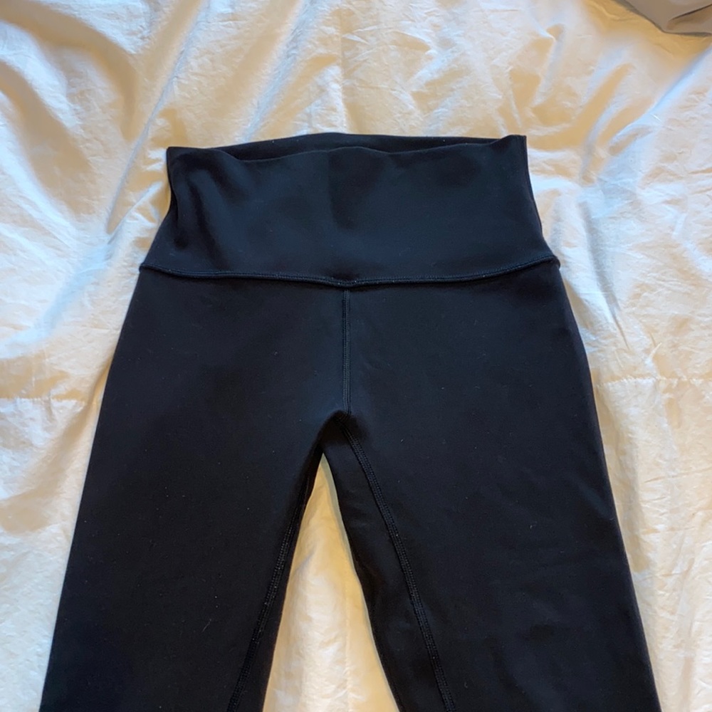 LULU ALIGN CAPRIS